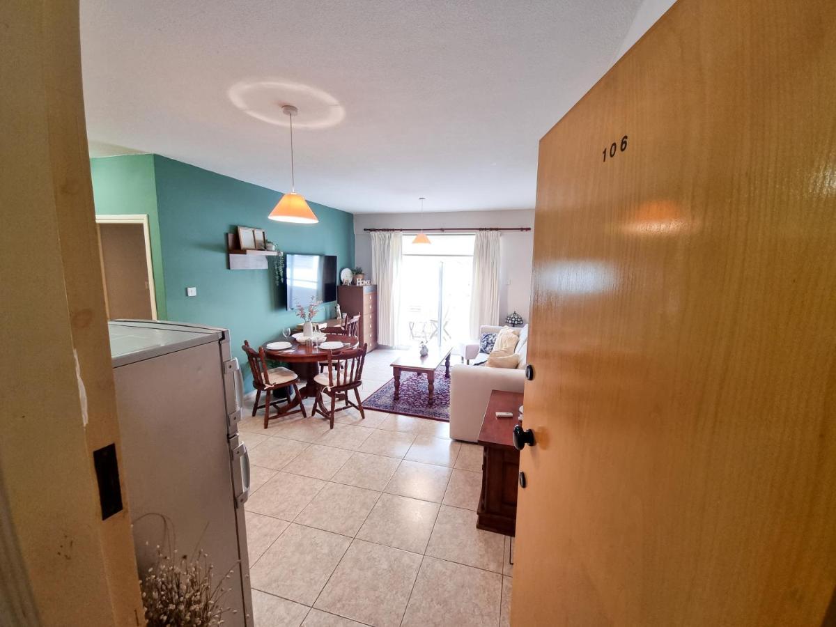 Dock Holiday Apartment Ларнака Екстер'єр фото